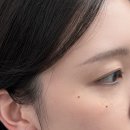 옷미인 | 홍대 나들이 하다가 눈물점까지 🖤 아오유스튜디오 미인점 후기 | 홍대 미인점