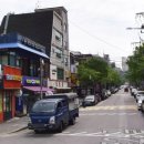 구름닮은빌딩 이미지