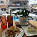 전대후문 카페 조용한 분위기의 디저트 맛집, 카페 레브 (Cafe Reve)