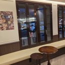 세븐일레븐 광주하늘마당점 | 광주 동명동 카페 - 비 오는 날 데이트하기 좋은 동명동 에브르인테라스