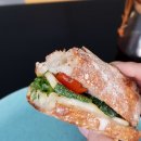 티비디(TBD) | 성수동 연무장길 TBD 티비디 :: 바게트 샌드위치 맛집 + 뺑드에코 바게트