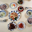 위드홈마켓 | [집밥 밥상] 닭가슴살야채볶음, 들깨국, 밑반찬4종 + 풀무원 동치미컵두부