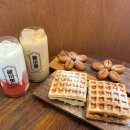 당곡3로1L | [당곡/신림 카페] 레트로 느낌이 가득한 디저트 맛집 읍천리 382 방문 후기ㅣ신림동 카페