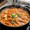 김치맛돼지네