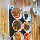 새롬동_크리스마스빌딩앞 이미지