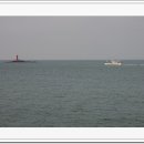 바닷가에서 이미지