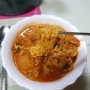 치킨스톡존나사라 제발사-＞ 간단하게 뜨근한 국수만들기 `망고국수`🍲 이미지