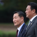 유유히