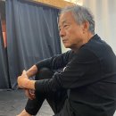 연극 미치던 날 이미지