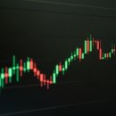 [카드뉴스] 파이어족이 온다: 빠르게 은퇴를 준비하는 사람들 | 노후의 풍요는 어디서 시작될까