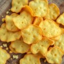 오리온모텔 | 촉촉한 황치즈칩, 2026 한정판? 맛보니 계속 팔았으면 하는 이유!