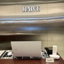 Layered se | 레이브 매장 반팔 티셔츠 &amp; 가방 피팅 후기 (Feat. 레드벨벳 슬기 사복)