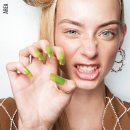 네일은 봄날 이미지