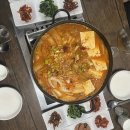 현준찌개식당