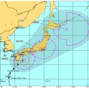 22호 태풍 사올라 (Saola), 일본 동경으로 접근 중 (1주 간격으로 2개 태풍) 이미지