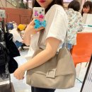 루즈앤라운지신세계강남 | 주제는 모르겠고