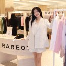 (주)현대무역상사 | 레어공일 팝업스토어 현대백화점 무역센터점 RARE01 트위드자켓 봄아우터 여자 청바지 코디 추천템