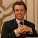 더 퀸(The Queen) 이미지