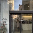 로비 | 대구 범어동 카페 추천｜감성 잠봉뵈르 맛집 로스트로비 솔직 후기