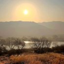 강변에서 이미지