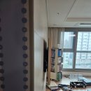 파리바게뜨 평촌어바인퍼스트점 | 안양 평촌어바인퍼스트 벽걸이티비설치, 65인치 대형 TV 벽걸이로 거실을 넓게!