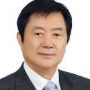 뒷걸음치는 나이테/박종윤 이미지