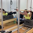 근력 강화 필라테스 이미지