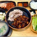 귀족족발보쌈 이미지