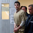 건강보험 임원 살인 사건과 관련해 만지오네의 &#39;테러리즘&#39; 혐의 기각 이미지