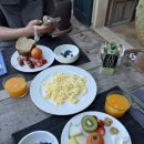 라온 플라워 케이크 | 아그로투리스모 손 비스코스(Agroturismo Son Viscos) 숙박 및 오션뷰 레스토랑 <Nautilus soller> 후기!