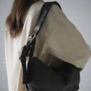 Yurt 유르트 BOOT 부트백 블랙 직장인 데일리백 추천 착샷 후기 (+초코 색상 비교)