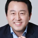 어제 김용남 새누리 대변인인 손슥히 소속된 방송에서 토론 하는데 제법 잘하더군요. 이미지