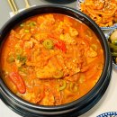 돼지듬뿍진짜김치찌개 이미지