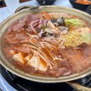 사리로 | 대부도 가성비 맛집 추천! 황금로부대전골 해물부대전골과 무한사리로 든든한 한 끼 후기