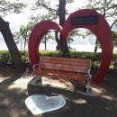 바다위 산아래 이미지