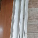 한진금속 | 창원시 마산회원구 양덕동 한진빌라 부서져 잘 안닫히는 샷시레일 새 레일로 교체시공