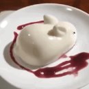 Jiggle jiggle white bunny! 이미지