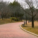 율하체육공원 분수광장 이미지