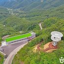 "한 번 달리면 잊히지 않는다" 드라이버들도 극찬하는 해발 800m 단풍 절경 명소 이미지