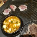 육봉달 매장 앞 이미지