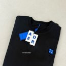아더에러 로고 기본 반팔티 Sig; TRS tag T-shirt 01 black 사이즈
