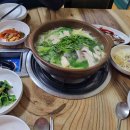 꿀꿀이돼지김치찜 이미지