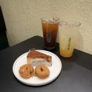 일리터리얼커피형곡점 | 수원 장안문 카페 우지커피 수원북문점 클래식도넛 후기