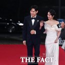 청룡사진관 더팩트