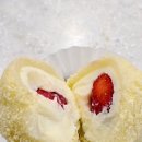 용산-227 | 용산 도파민스테이션 디저트 꼭 먹어봐야하는 딸기모찌 연백 (진짜진짜진짜 맛있음!)