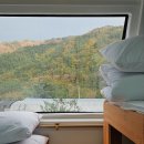 디뮤어 카라반 이미지