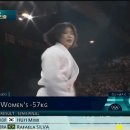 [유도 여자 -57kg 준결승] 해맑게 달려가는 허미미.gif 이미지