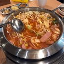 쉐프의 부대찌개 이미지