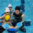 아이푸른 수영장 이미지