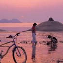 미지의 섬과 역사의 상흔이 공존하는 항구도시- 군산 이미지